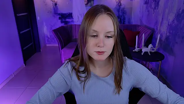 VivienLeeigh online show from December 21, 2024, 12:16 pm