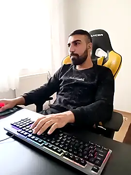 SertSikici022 online show from December 8, 2024, 11:46 am