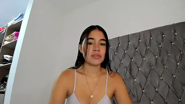 Snapshot of AriaMontgomery chatting on December 30, 2024, 11:28 pm AriaMontgomery online show from December 30, 2024, 11:28 pm