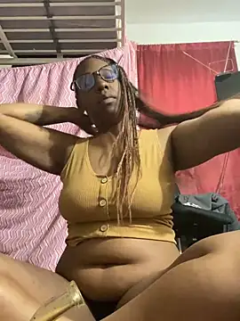 Snapshot of MsSapPhire500 chatting on June 28, 2026, 10:05 pm MsSapPhire500 online show from June 28, 2026, 10:05 pm