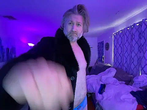 Snapshot of onlym4m chatting on February 9, 2025, 3:23 pm onlym4m online show from February 9, 2025, 3:23 pm