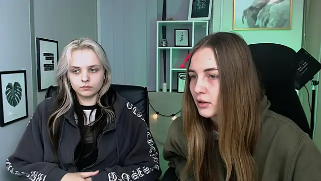 amelia gold1 online show from December 16, 2024, 10:40 am