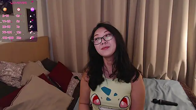 Snapshot of Marine_Vact chatting on November 26, 2025, 2:07 pm Marine Vact online show from November 26, 2025, 2:07 pm