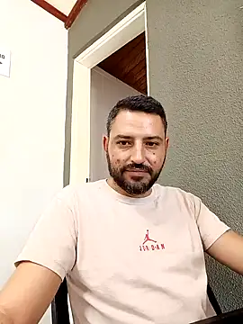 P4uzud4O online show from March 29, 2026, 1:33 pm