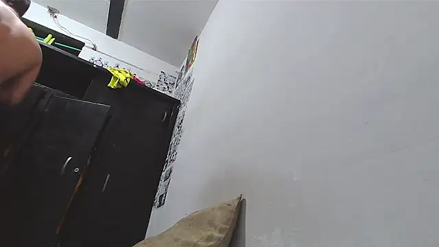 Snapshot of King_russo chatting on February 5, 2025, 5:20 am King russo online show from February 5, 2025, 5:20 am