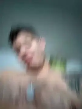 Snapshot of King_russo chatting on February 16, 2025, 11:16 pm King russo online show from February 16, 2025, 11:16 pm