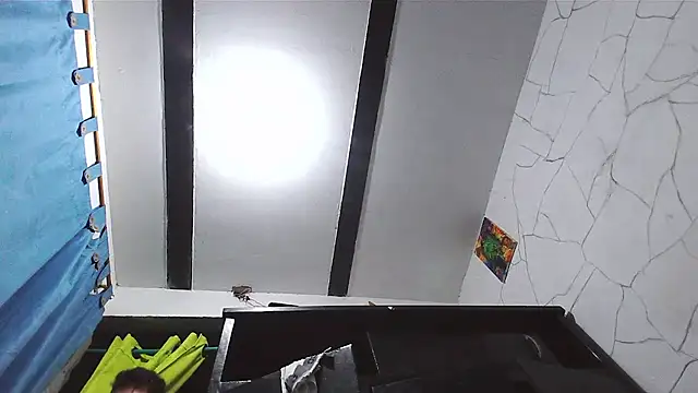 Snapshot of King_russo chatting on February 28, 2025, 8:42 am King russo online show from February 28, 2025, 8:42 am