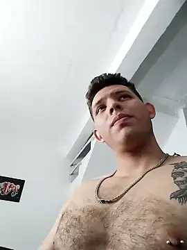 Snapshot of King_russo chatting on September 14, 2025, 7:35 pm King russo online show from September 14, 2025, 7:35 pm