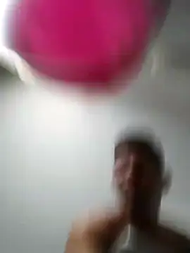 Snapshot of King_russo chatting on November 11, 2025, 4:18 pm King russo online show from November 11, 2025, 4:18 pm