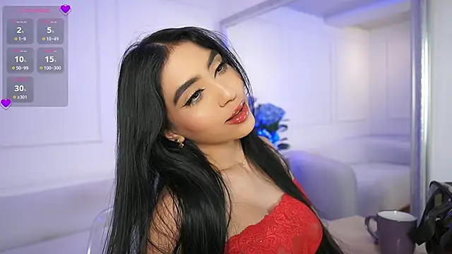 elasummer online show from January 31, 2025, 2:39 pm