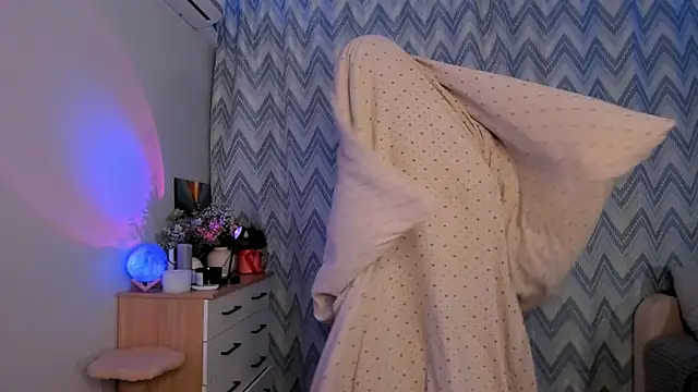 Tate Angel online show from January 22, 2025, 9:21 pm