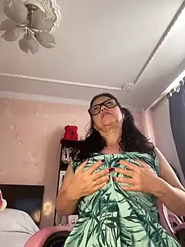 Sharongirl07 online show from February 16, 2025, 4:21 pm