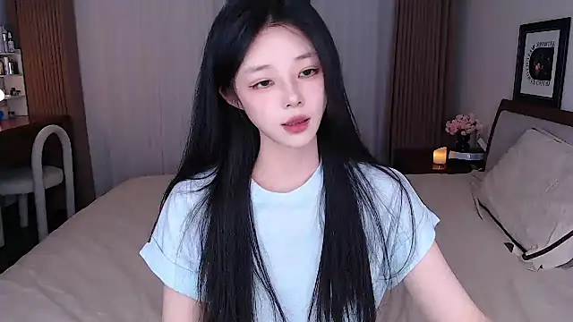 Snapshot of sweateanv_ chatting on June 9, 2026, 12:06 pm sweateanv online show from June 9, 2026, 12:06 pm