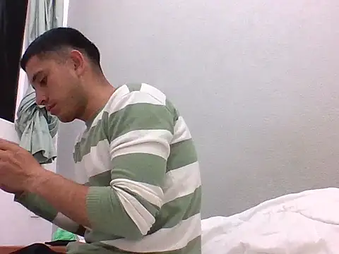 Snapshot of Deportist chatting on November 10, 2025, 7:13 pm Deportist online show from November 10, 2025, 7:13 pm