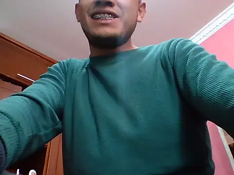 Snapshot of Deportist chatting on February 4, 2026, 9:42 pm Deportist online show from February 4, 2026, 9:42 pm