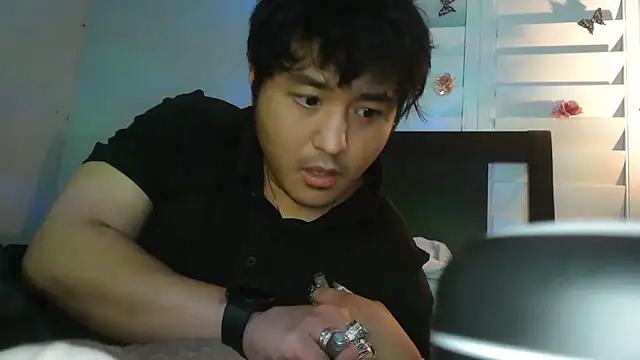 cloudyspun online show from November 26, 2025, 12:17 pm