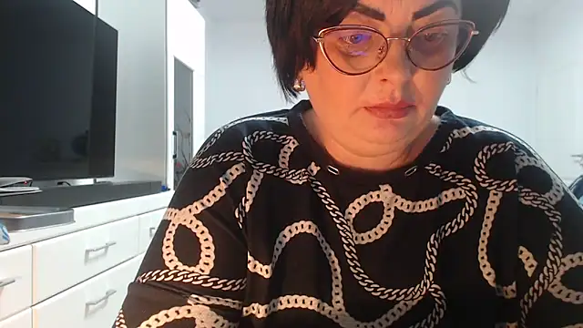 Amandamuller1982 online show from March 12, 2026, 10:49 pm