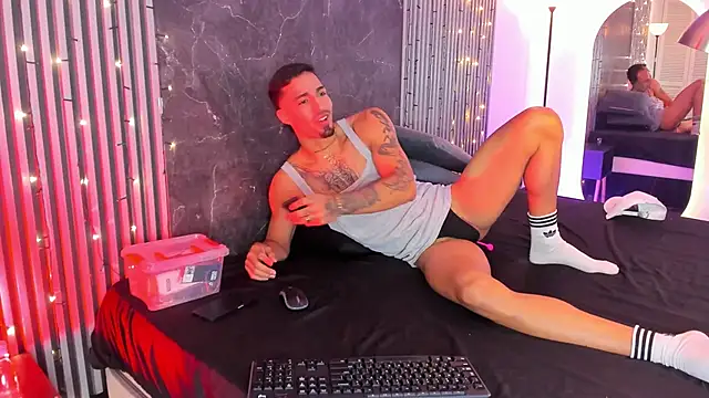 Duriel  online show from December 27, 2024, 1:07 pm