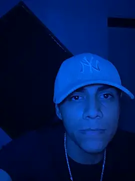 Snapshot of SkinnyHot444 chatting on February 26, 2025, 10:36 am SkinnyHot444 online show from February 26, 2025, 10:36 am