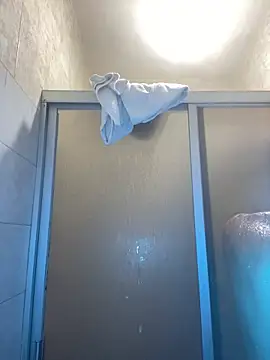 Snapshot of SkinnyHot444 chatting on September 20, 2025, 8:48 am SkinnyHot444 online show from September 20, 2025, 8:48 am