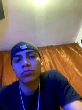 Snapshot of SkinnyHot444 chatting on November 19, 2025, 10:54 pm SkinnyHot444 online show from November 19, 2025, 10:54 pm