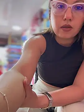 VIOLETA-25  online show from February 7, 2026, 8:34 pm