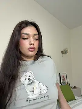 Sweet Khalifa  online show from June 26, 2026, 3:38 pm