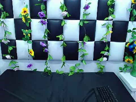 Snapshot of Morgana_Smit chatting on February 5, 2025, 1:22 pm Morgana Smit online show from February 5, 2025, 1:22 pm