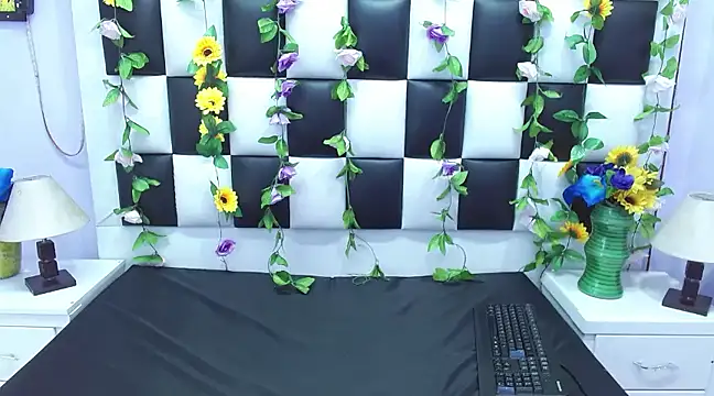 Snapshot of Morgana_Smit chatting on February 6, 2025, 8:34 pm Morgana Smit online show from February 6, 2025, 8:34 pm