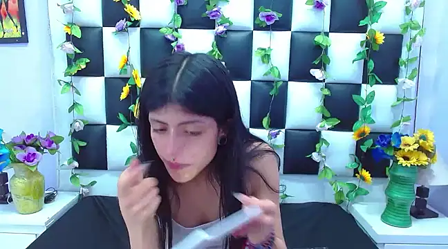 Snapshot of Morgana_Smit chatting on February 12, 2025, 1:37 pm Morgana Smit online show from February 12, 2025, 1:37 pm