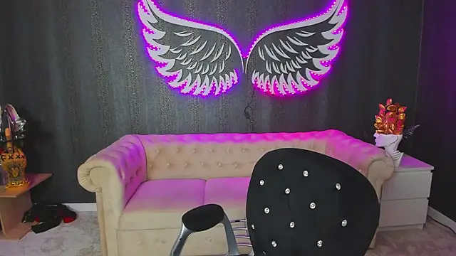 Snapshot of anemarieejolie chatting on September 12, 2025, 2:28 pm anemarieejolie online show from September 12, 2025, 2:28 pm