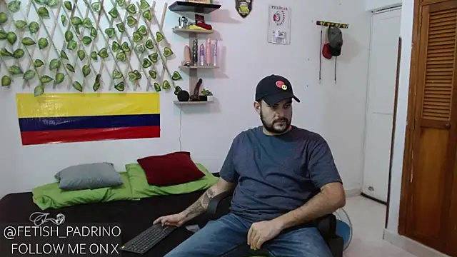 fetish padrino online show from February 24, 2025, 10:47 pm