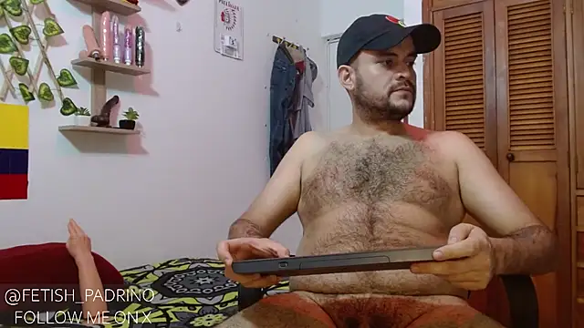 fetish padrino online show from March 6, 2025, 3:46 am