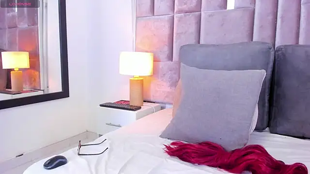 litarossana online show from September 20, 2025, 12:55 am