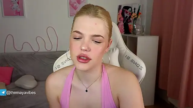 Maya Rave online show from February 23, 2026, 3:48 am