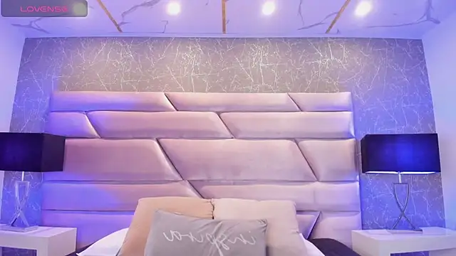 Snapshot of ChloeTayylor_ chatting on February 14, 2025, 8:48 pm ChloeTayylor online show from February 14, 2025, 8:48 pm