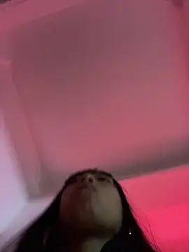 bonnie 18x online show from February 13, 2025, 2:45 am