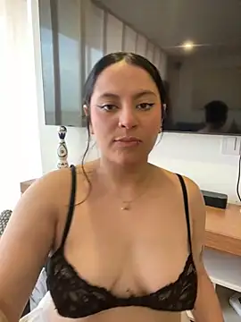 PoliBenett  online show from February 25, 2025, 9:13 pm