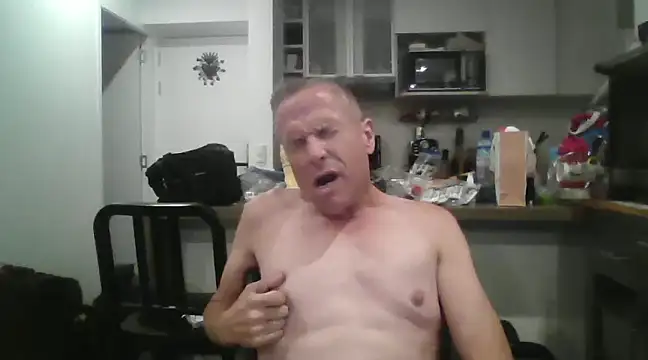 Diegoperrote682661 online show from February 11, 2025, 7:02 am