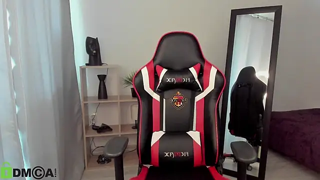 Este Glen online show from March 20, 2025, 11:16 am