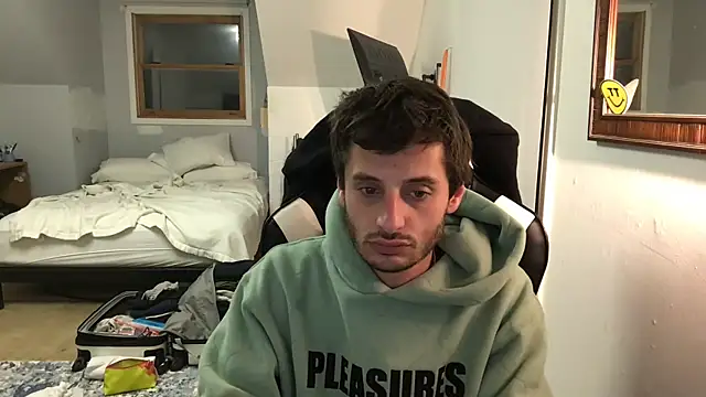 Dylansd online show from December 12, 2024, 4:48 am