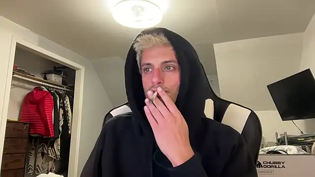 Dylansd online show from January 25, 2025, 11:11 pm