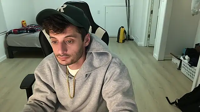 Dylansd online show from November 9, 2025, 12:09 am