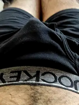 themostnaughtiestguyy online show from November 12, 2025, 2:45 am