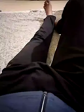 Snapshot of black_cobra70 chatting on December 28, 2024, 3:04 pm black cobra70 online show from December 28, 2024, 3:04 pm