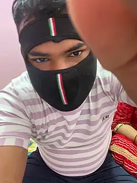 mickey love online show from March 1, 2025, 2:13 pm