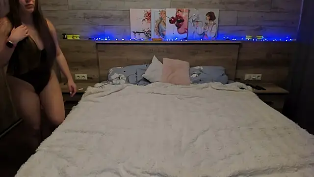 AngellNight4u online show from November 14, 2025, 3:55 pm