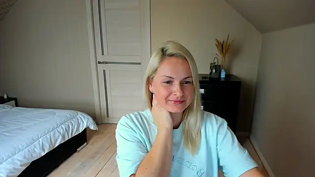 Alicee Gracee online show from October 30, 2025, 10:16 am