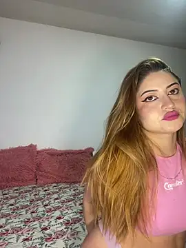 cristal-evanns online show from July 14, 2026, 5:29 pm