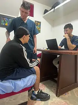 Snapshot of Anthony-Martin chatting on February 4, 2026, 1:50 pm Anthony-Martin online show from February 4, 2026, 1:50 pm